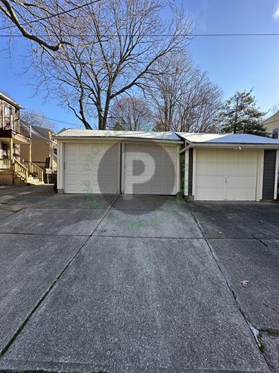 Photo - 1082 Hillstone Rd