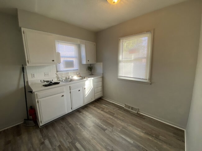 Photo - 3310 SE 5th St