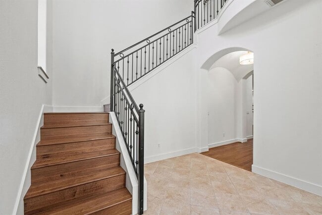 Photo - 1036 Liberty Park Dr