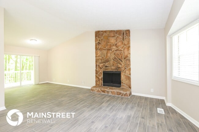 Photo - 1576 Ember Cir SW