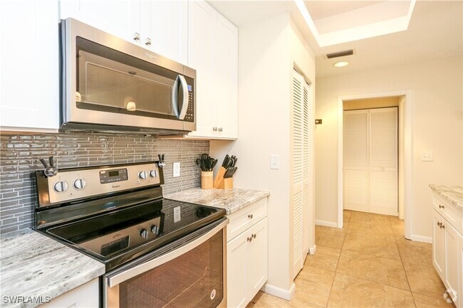 Building Photo - 3611 Wild Pines Dr Unit 202 Rental