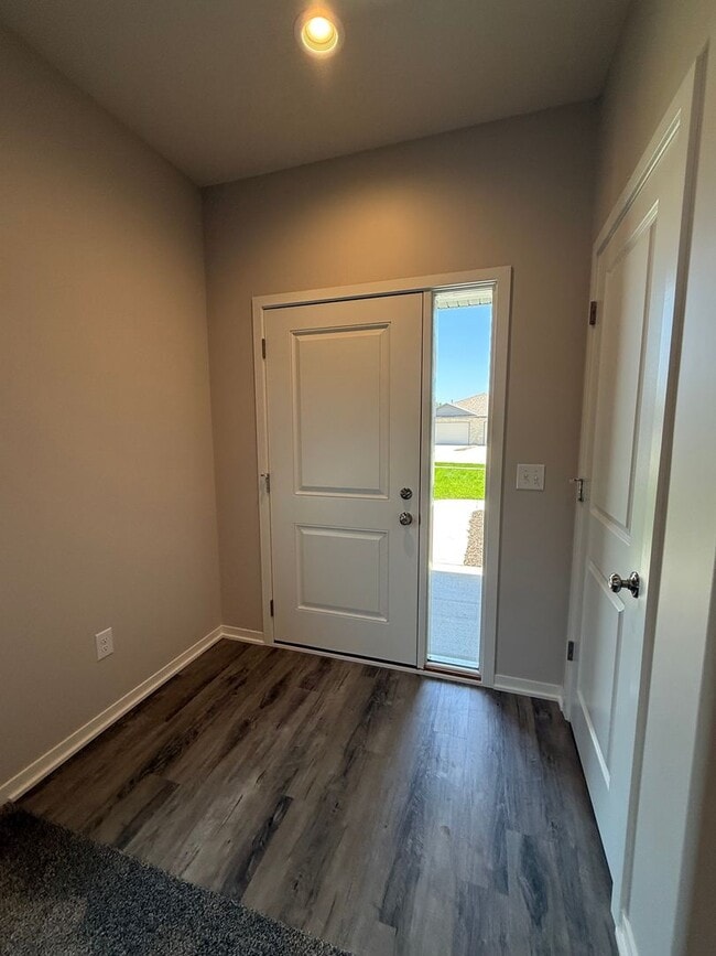 Photo - Brand new construction 3 bed/3 bath ranch townhome in North Lincoln