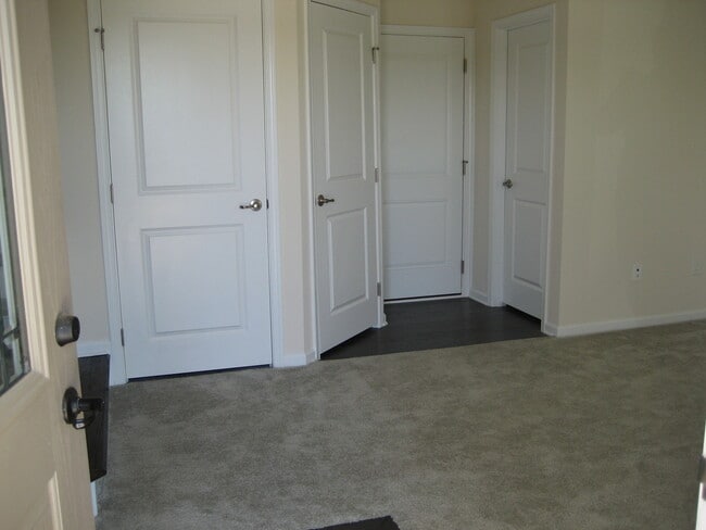 Photo - 360 Spring Hill Pl