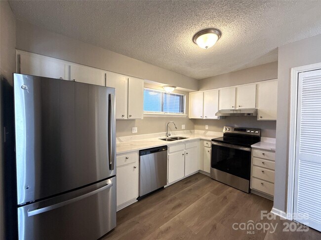 Photo - 11537 Turn Stone Ct