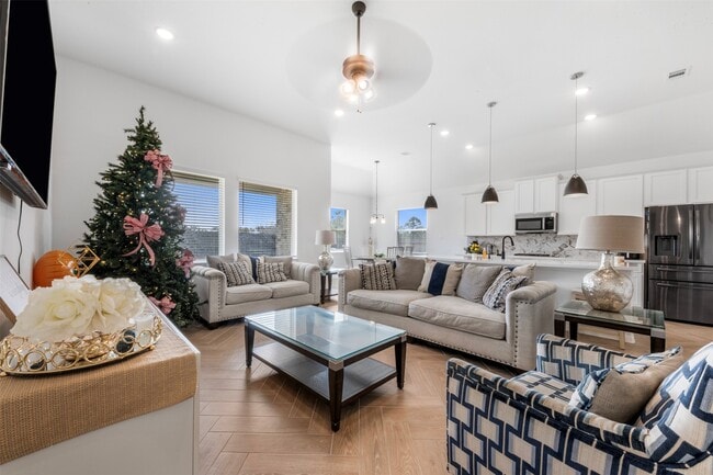 Photo - 11918 Autumn Leaf Dr