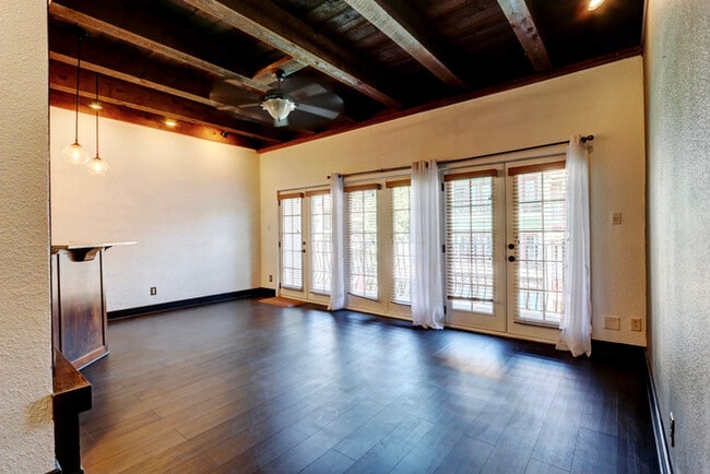 Photo - West Plaza Resort-Style Living