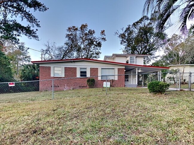 4 Bedroom with Bonus Room - 4 Bedroom with Bonus Room House