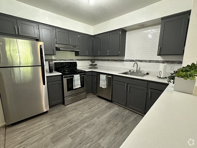 Apartment Kitchen - Academy Heights Rental