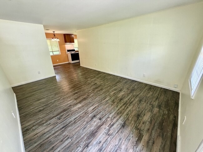 Photo - 326 West Ave