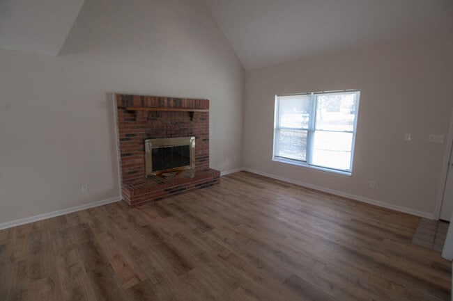 Photo - 3609 Hermitage Rd