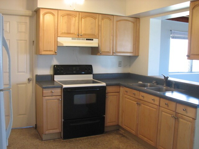 Photo - 6 MONTH RENTAL - 2 Bedroom / 1 Bath Private Family Home on Stock Island