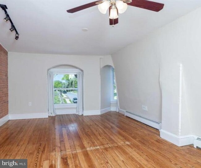 Photo - 1810 Mt Salem Ln