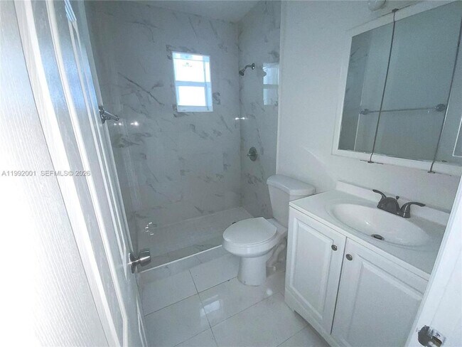 Photo - 2840 NW 8th St