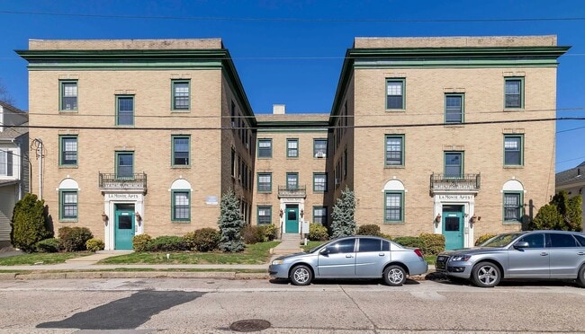 Building Photo - 109 Chestnut St