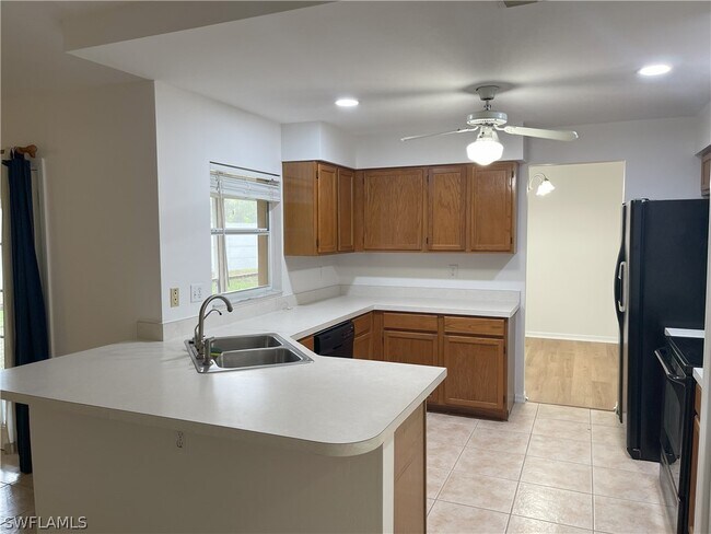 Photo - 9758 Country Oaks Dr