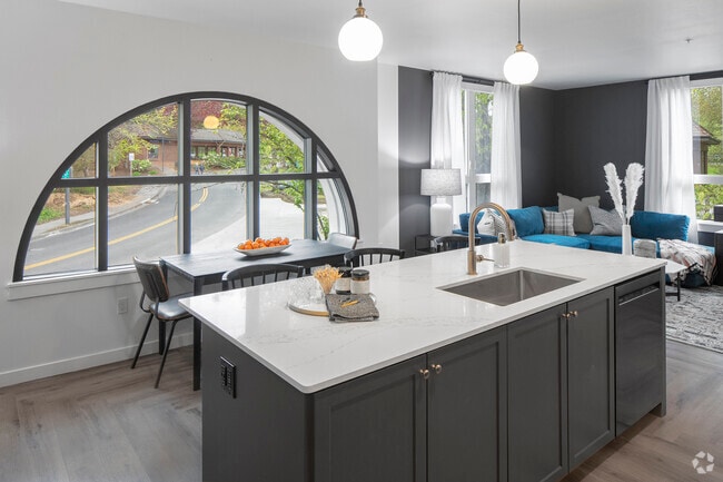 Building Photo - Mercato Grove Rental