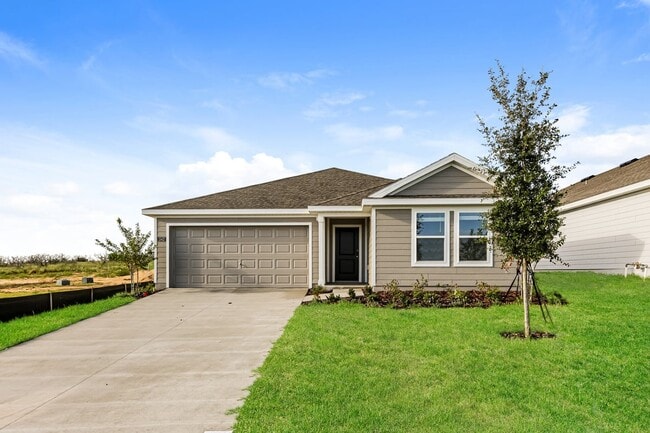 Photo - 543 Artemis St