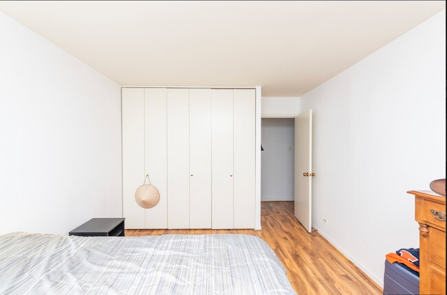 Photo - 211 E Ohio St Unit #  0922