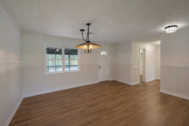 Photo - 16932 Calder Dr W