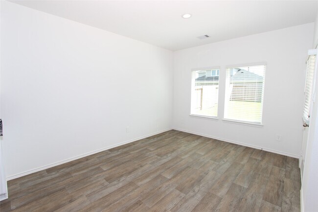 Photo - 2909 Bur Lndg Ln