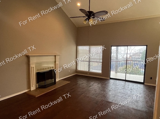 Photo - 526 Yacht Club Dr