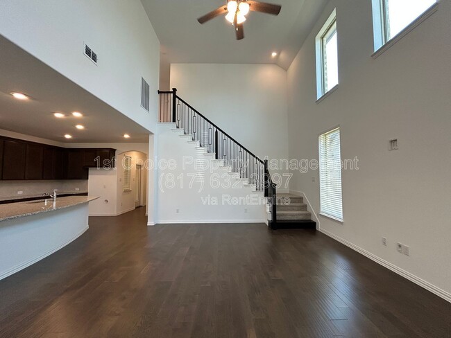 Photo - 1448 Sun Gdn Wy