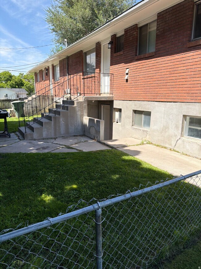 625 Poole Ave Unit A