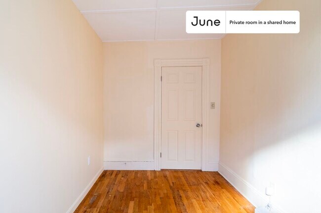 Photo - Room in Shared 4 bed/1 bath home Unit C