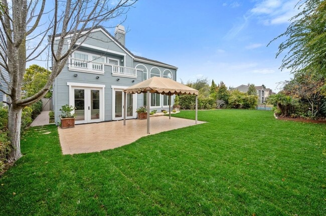 Photo - 142 Monaco Dr