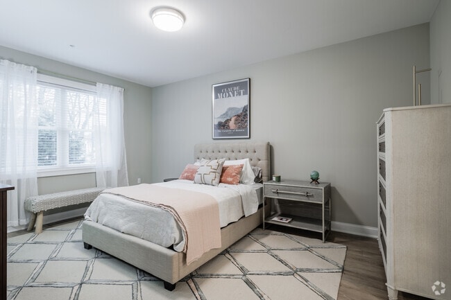 2BR, 2BA - 1,485SF - Bedroom