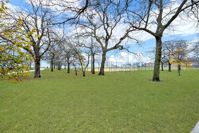 Photo - 7120 N Sheridan Rd Unit 216