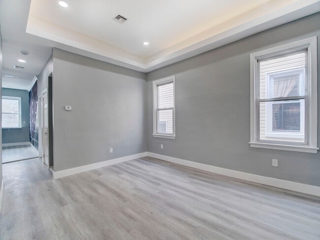 Photo - 20 W 49th St Unit 2