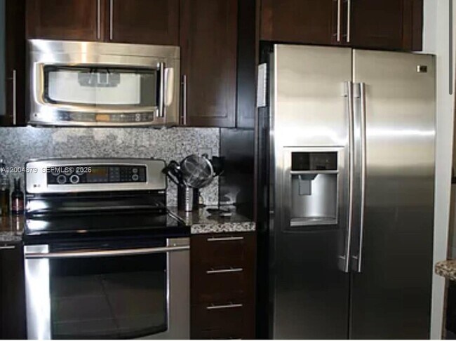 Photo - 4117 Sapphire Bend