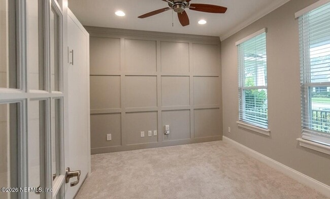Photo - 244 Southern Oak Dr