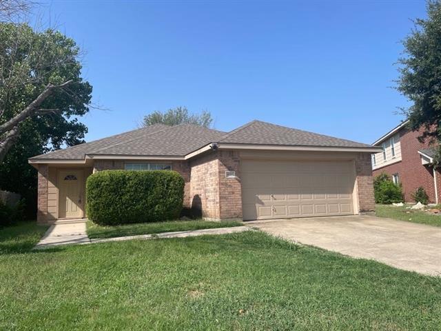 Building Photo - 820 Eagle Dr