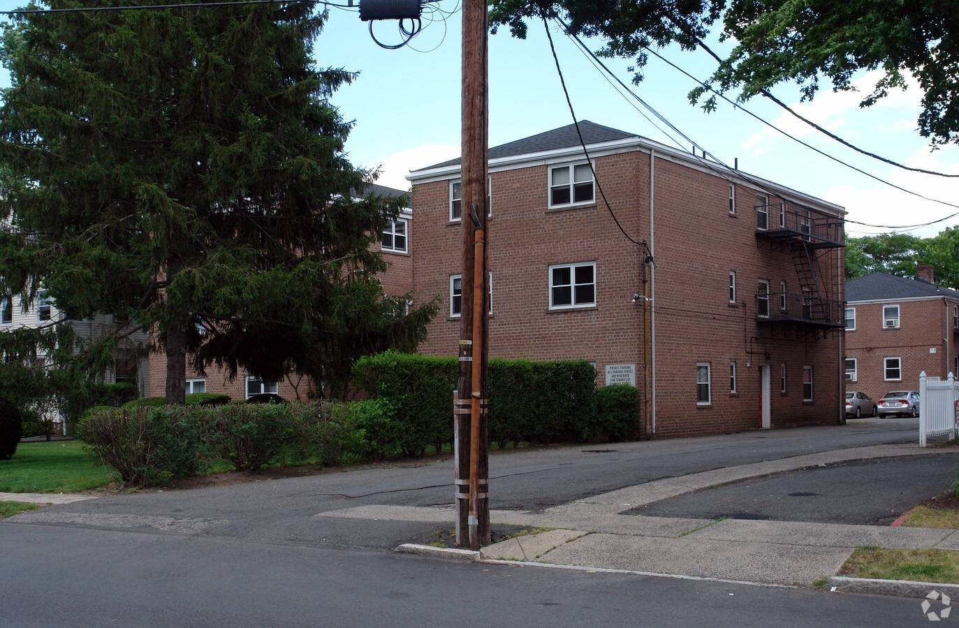 Photo - Montclair Mews