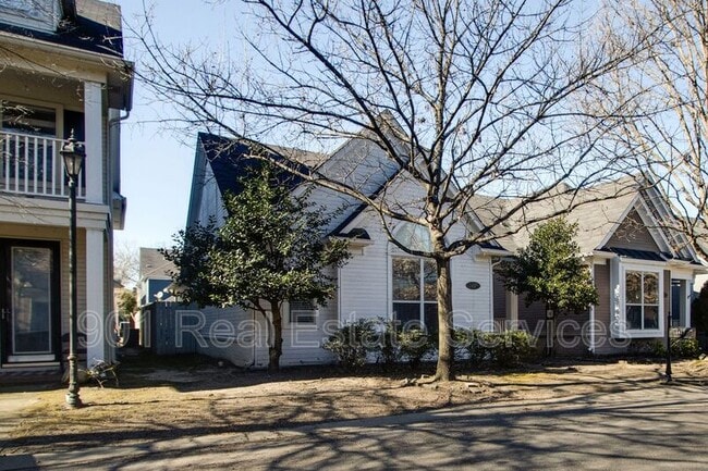 Photo - 1417 Island Town Dr