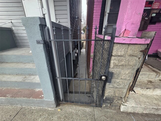 Photo - 28 Hasbrouck St Unit A