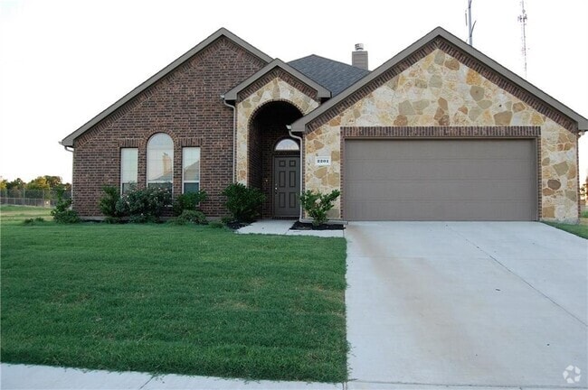 Building Photo - 2201 Liriope Ln Rental