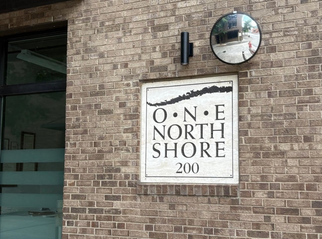 Photo - 200 Manufacturers Rd Unit 630