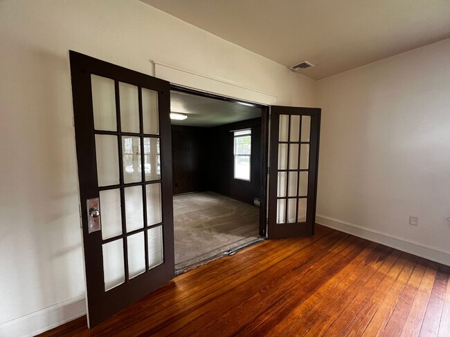 Photo - Beautiful 4 Bedroom 1.5 Bath in Marietta !