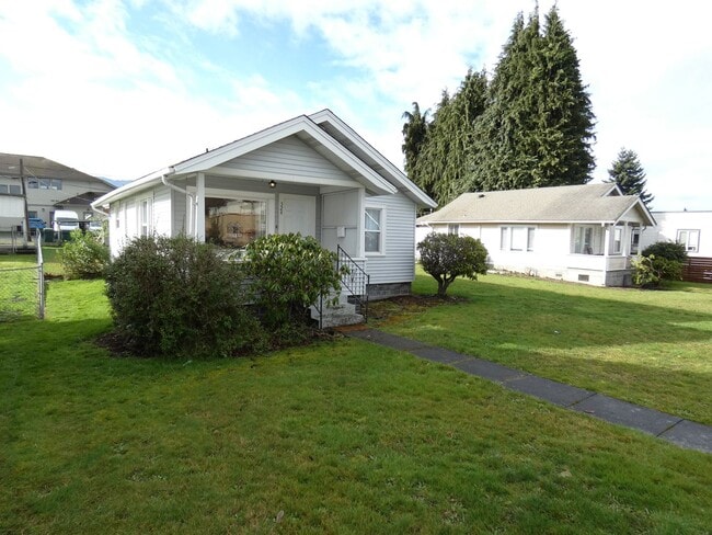 Photo - APPLICATION PENDING - Centrally located 2 bedroom