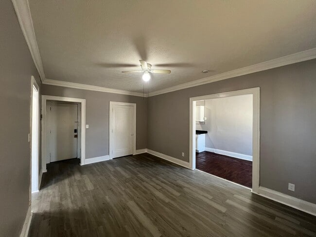 Photo - 392 E 147th St Unit 7