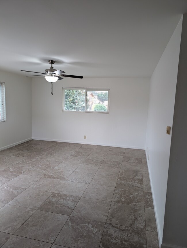 Photo - 4435 Bonnie Brae St Unit 3