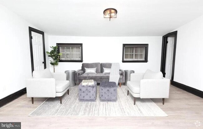 Building Photo - 608 Cathedral St Unit 3C Rental