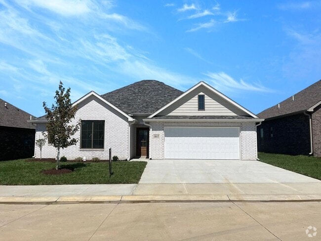 Building Photo - 1817 Wes Milligan Ln Rental