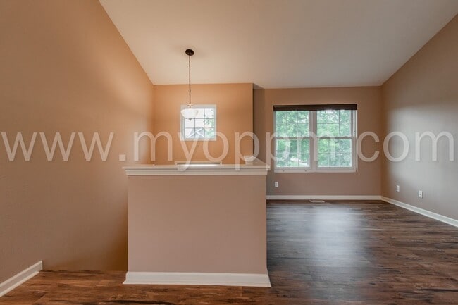 Photo - Available NOW! | 3 Bedroom / 2 Bathroom Home | Bennington