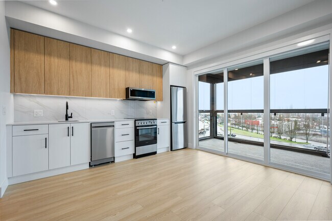 Photo - 34395 Gladys Ave