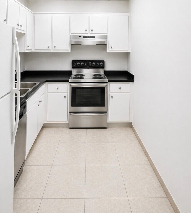 Photo - 901 Hillcrest Dr Unit 307