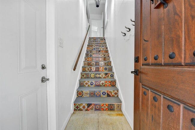 Photo - 123 The Strand